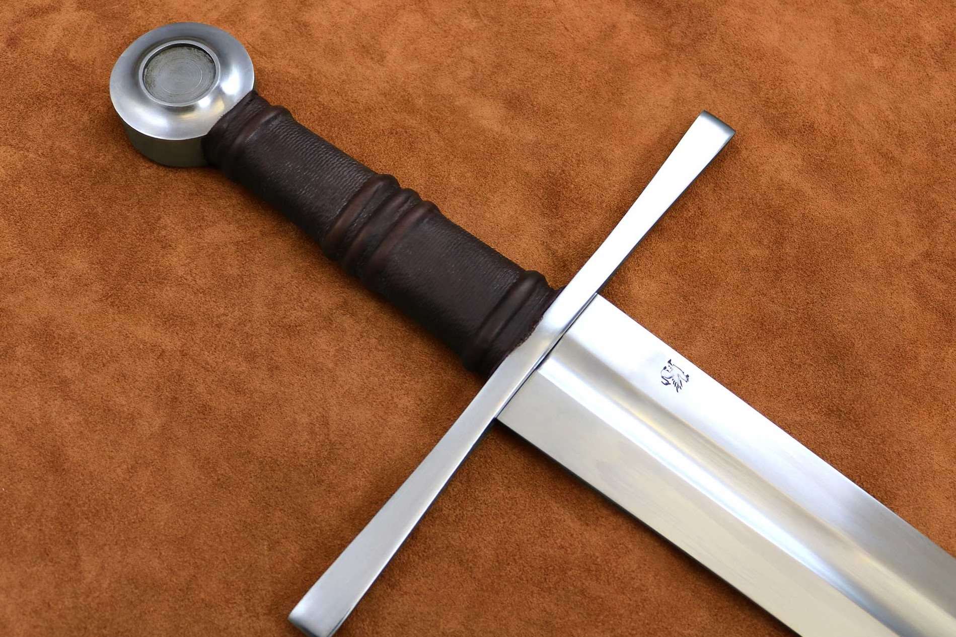 35-facts-about-crusader-sword