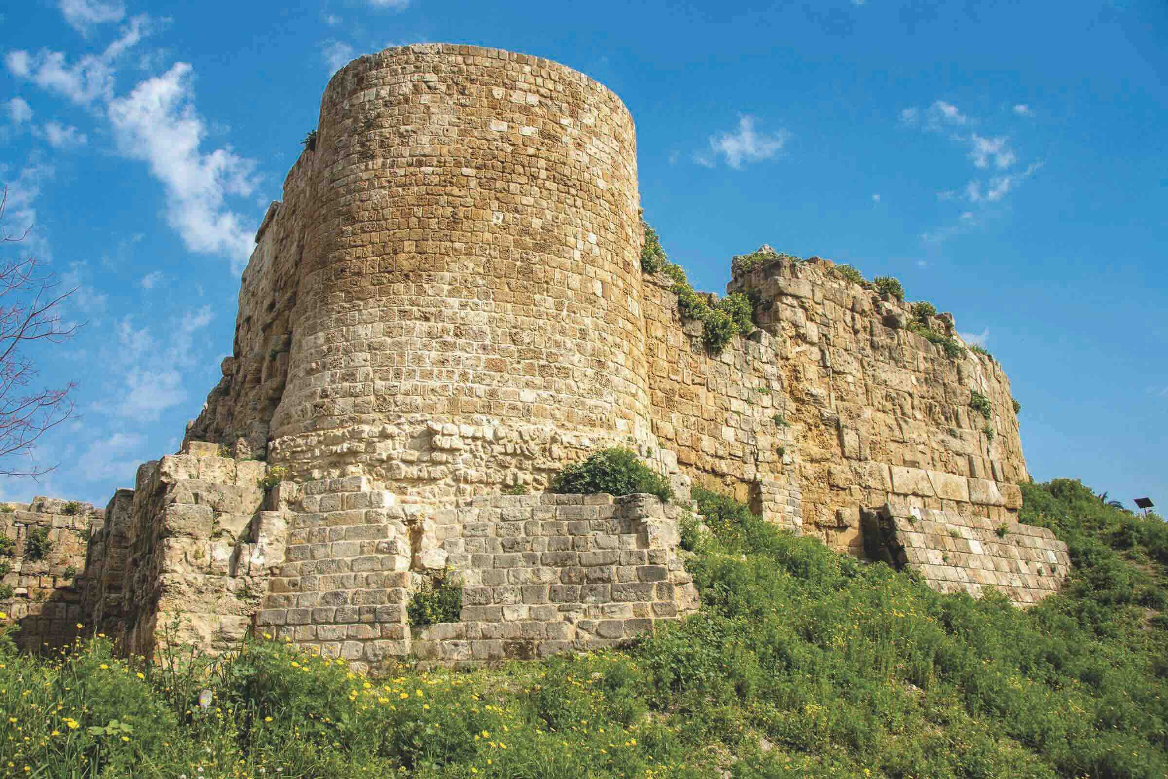 35-facts-about-crusaders-graves-sidon-castle