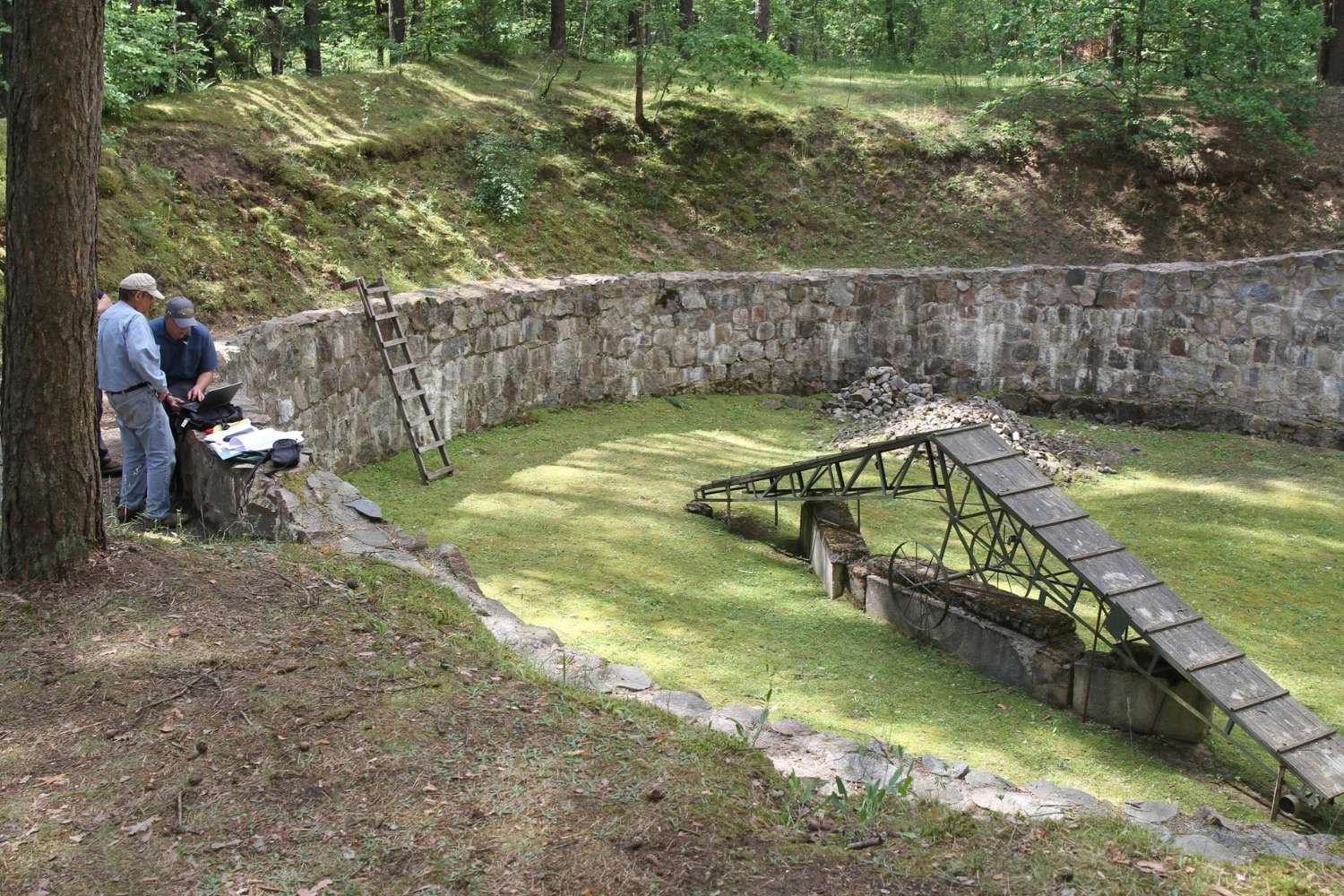 35-facts-about-ponar-holocaust-escape-tunnel-lithuania