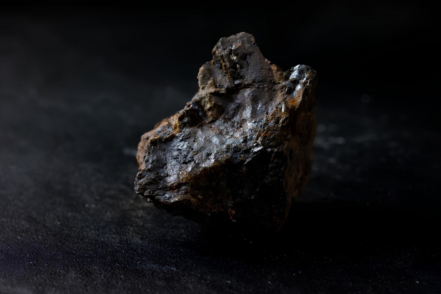 40-facts-about-pyrolusite