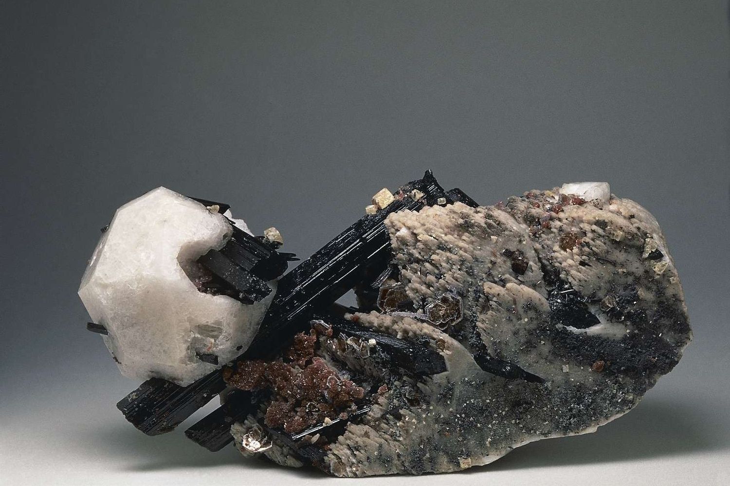 50-facts-about-pyroxene