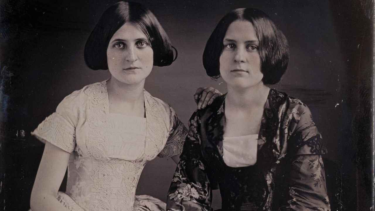 35-facts-about-fox-sisters