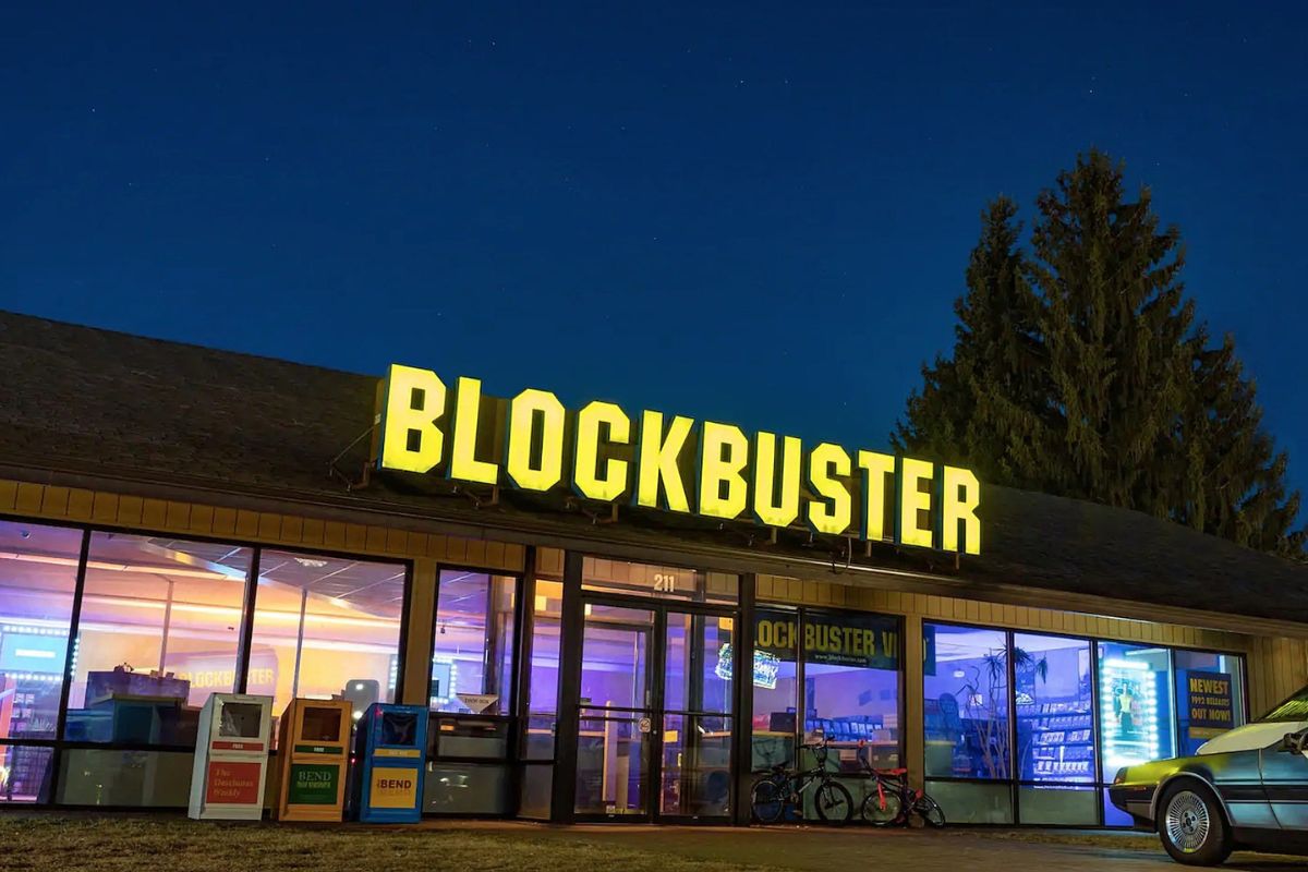 35-facts-about-blockbuster-store