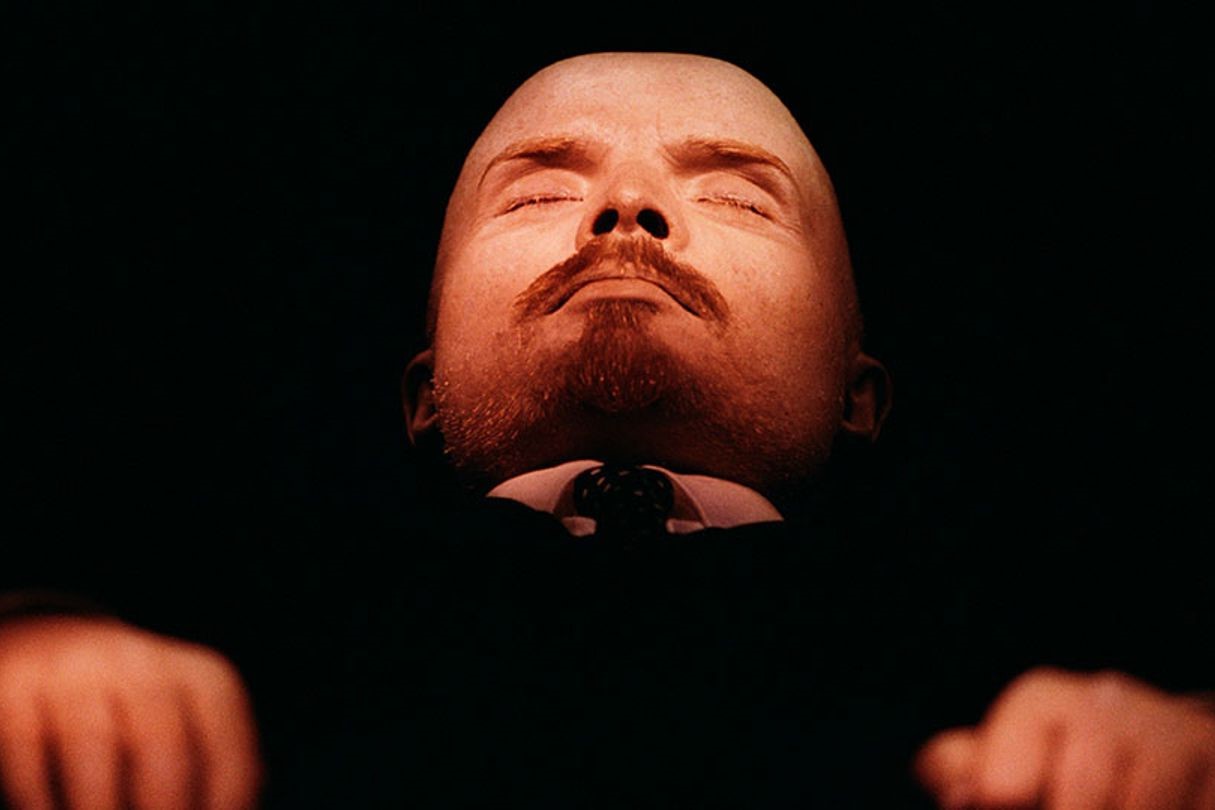 35-facts-about-famous-corpses