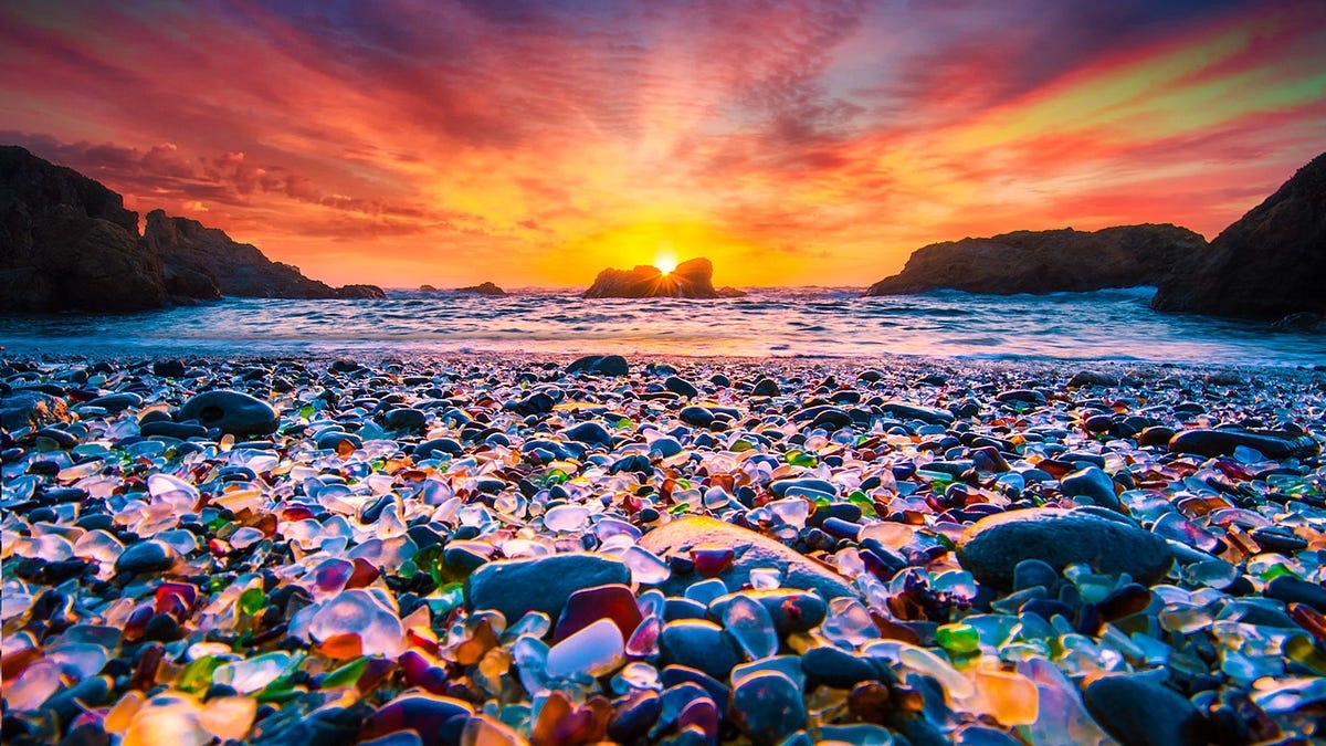 35-facts-about-glass-beach-california