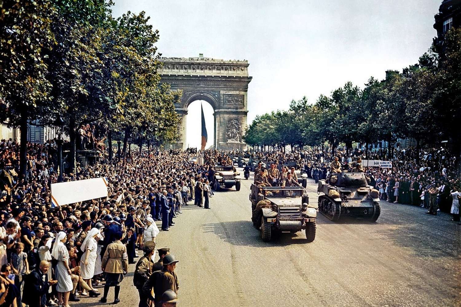 35-facts-about-liberation-of-paris