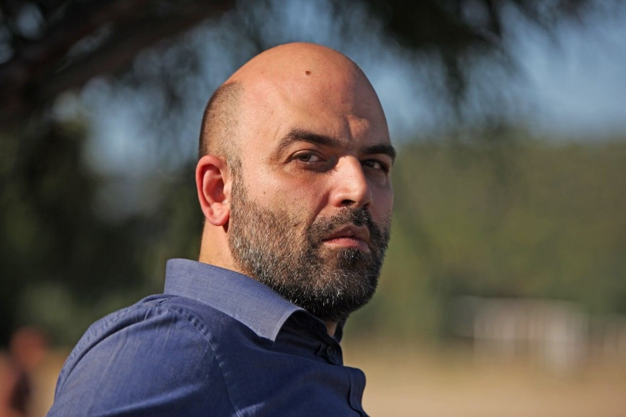 35-facts-about-roberto-saviano