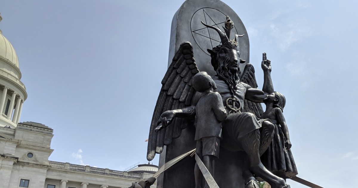 35-facts-about-satanic-monument-arkansas-capitol