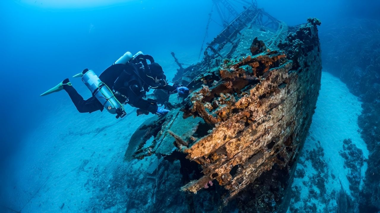 35-facts-about-ses-fontanelles-roman-shipwreck