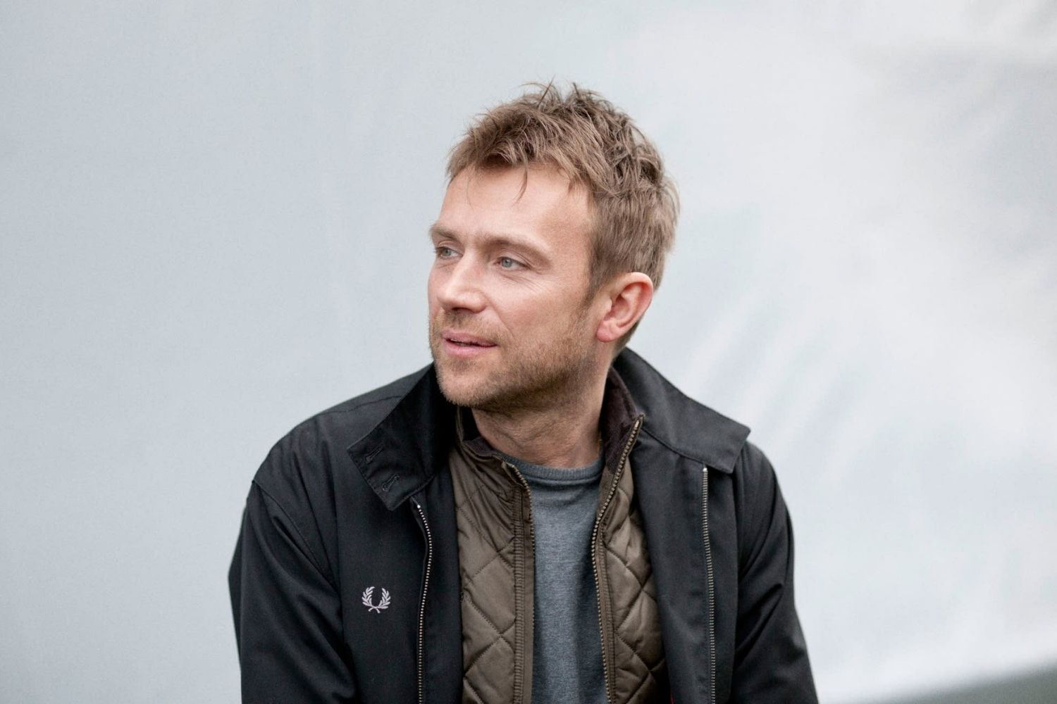 Ritaglio Di Cartone Mini Formato Di Damon Albarn (Jumper) - Celebrity Cutouts, Sagoma Da Collezione, Alta Definizione, 60 Cm