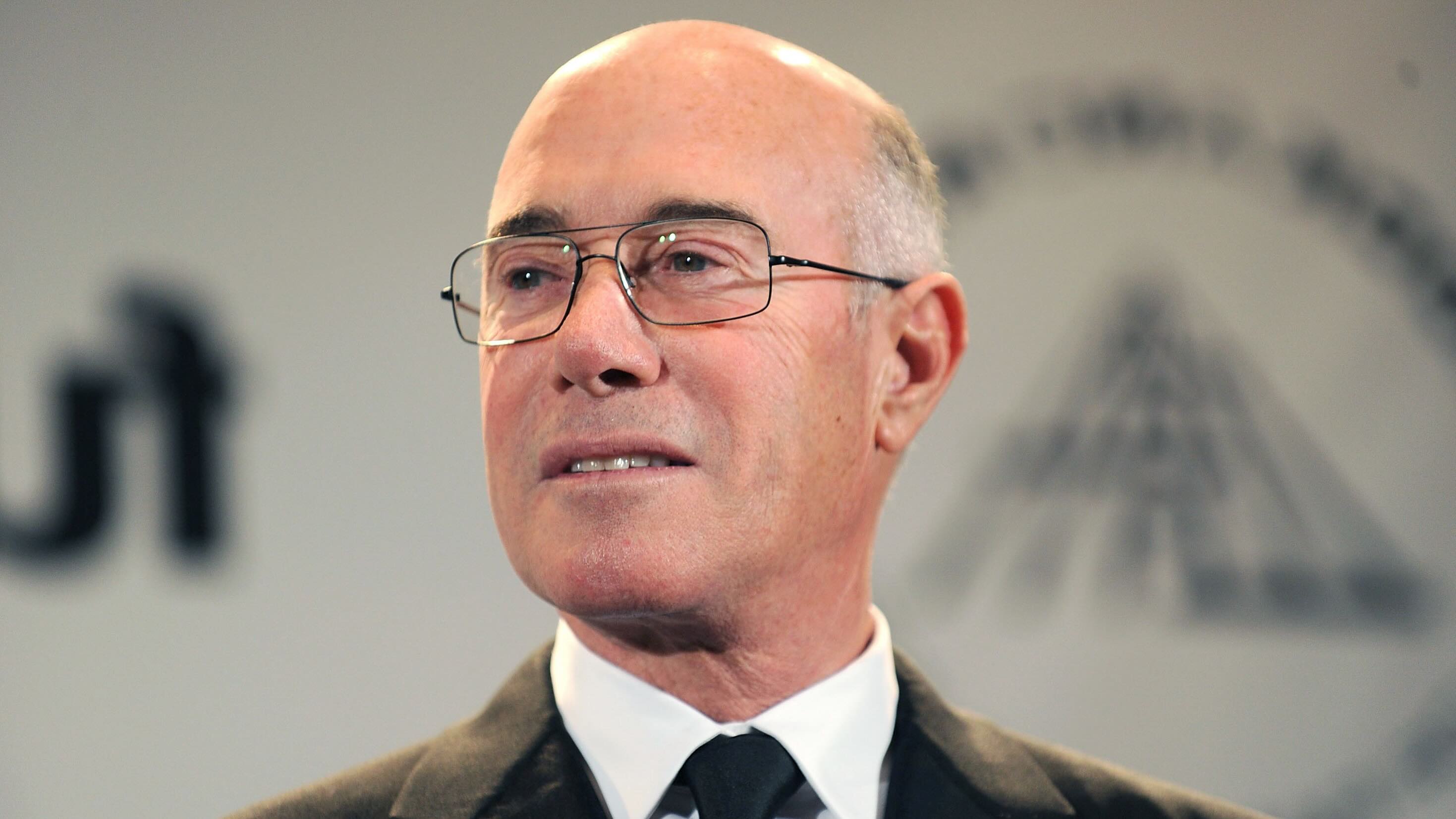 10-facts-about-david-geffen