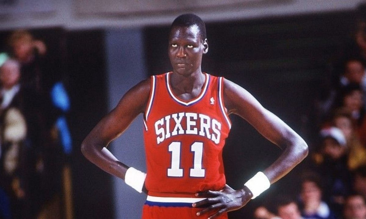 10-facts-about-manute-bol