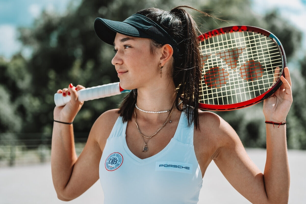 12-facts-about-eva-lys
