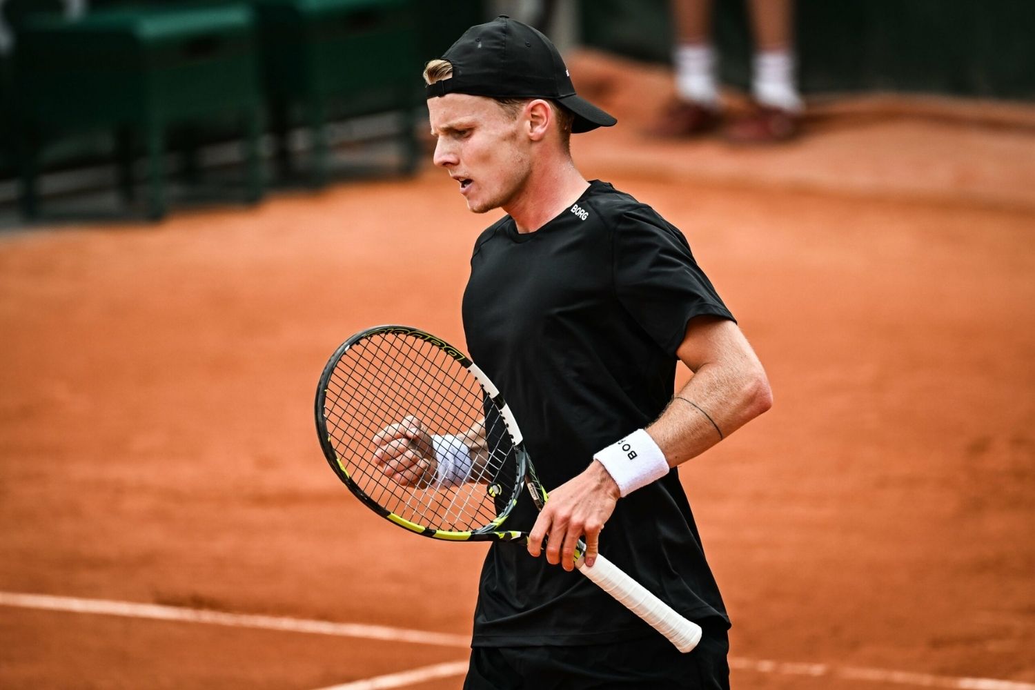 7-facts-about-jesper-de-jong