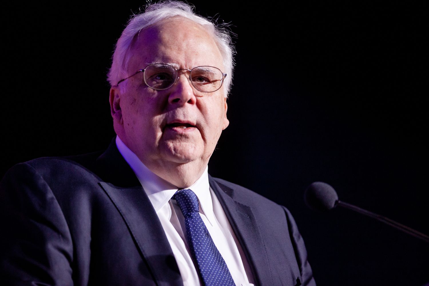 15-facts-about-fedex-founder-fred-smith