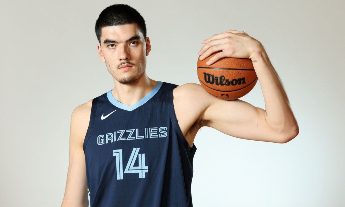 16-facts-about-zach-edey