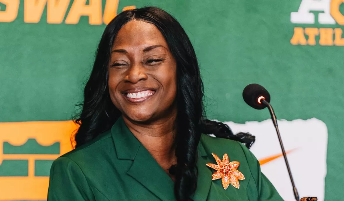 8-facts-about-angela-suggs
