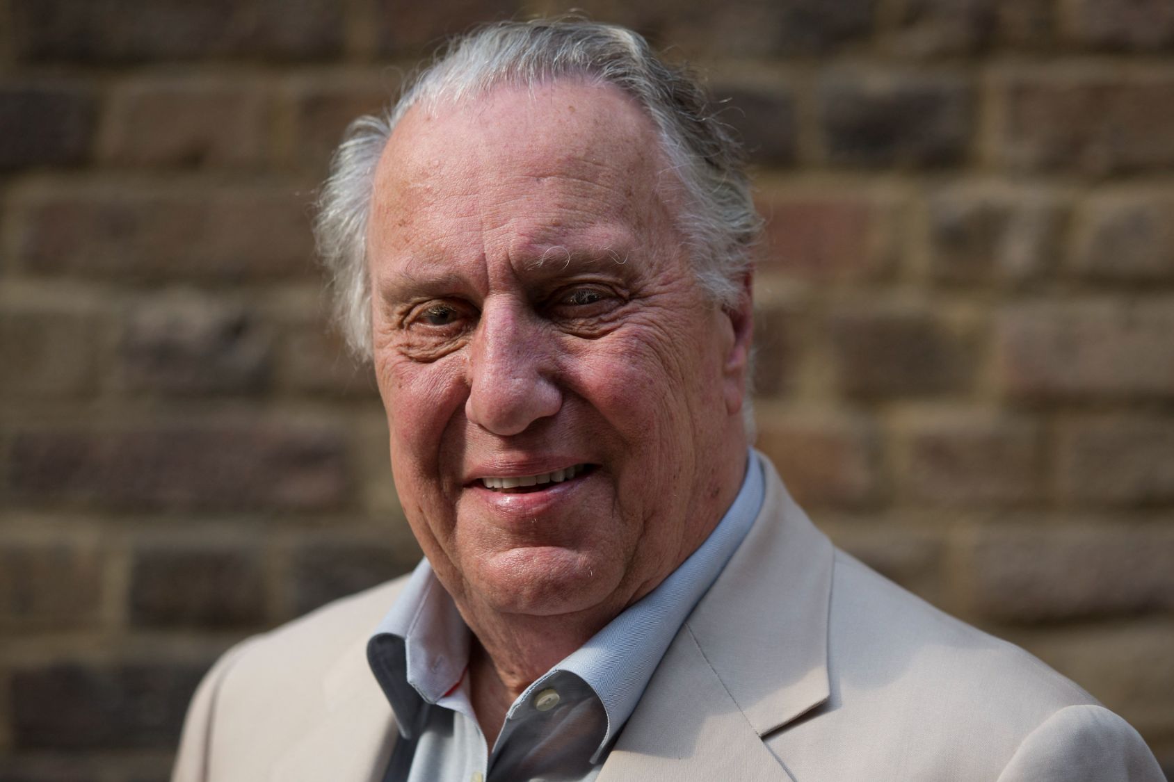 8-facts-about-frederick-forsyth