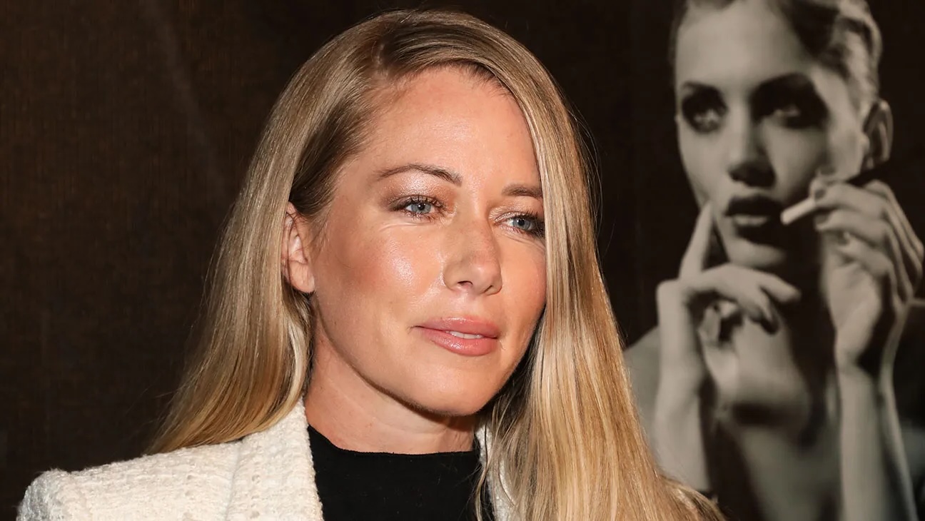 8-facts-about-kendra-wilkinson