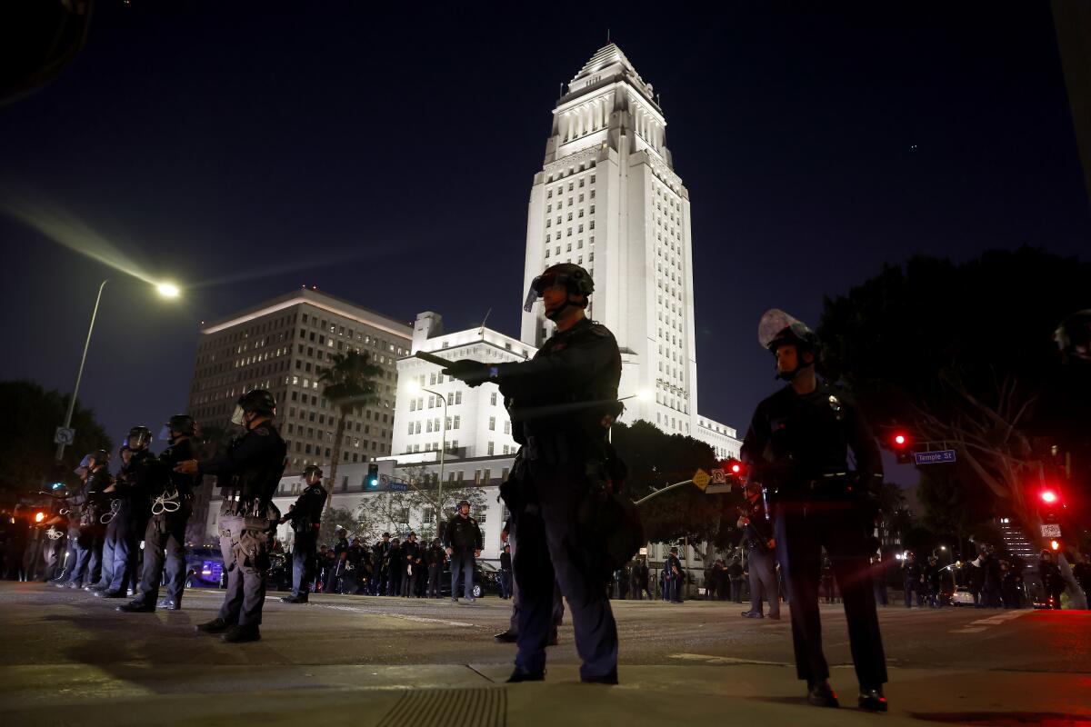 8-facts-about-la-curfew