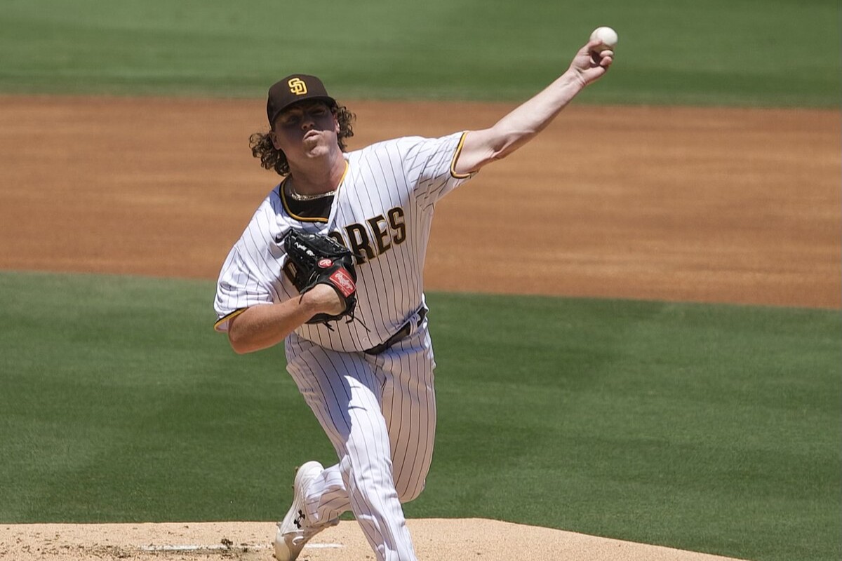 8-facts-about-ryan-weathers