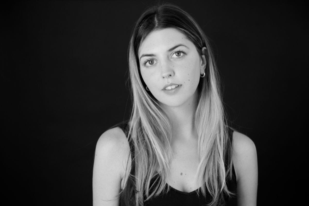 20-facts-about-julia-best-warner