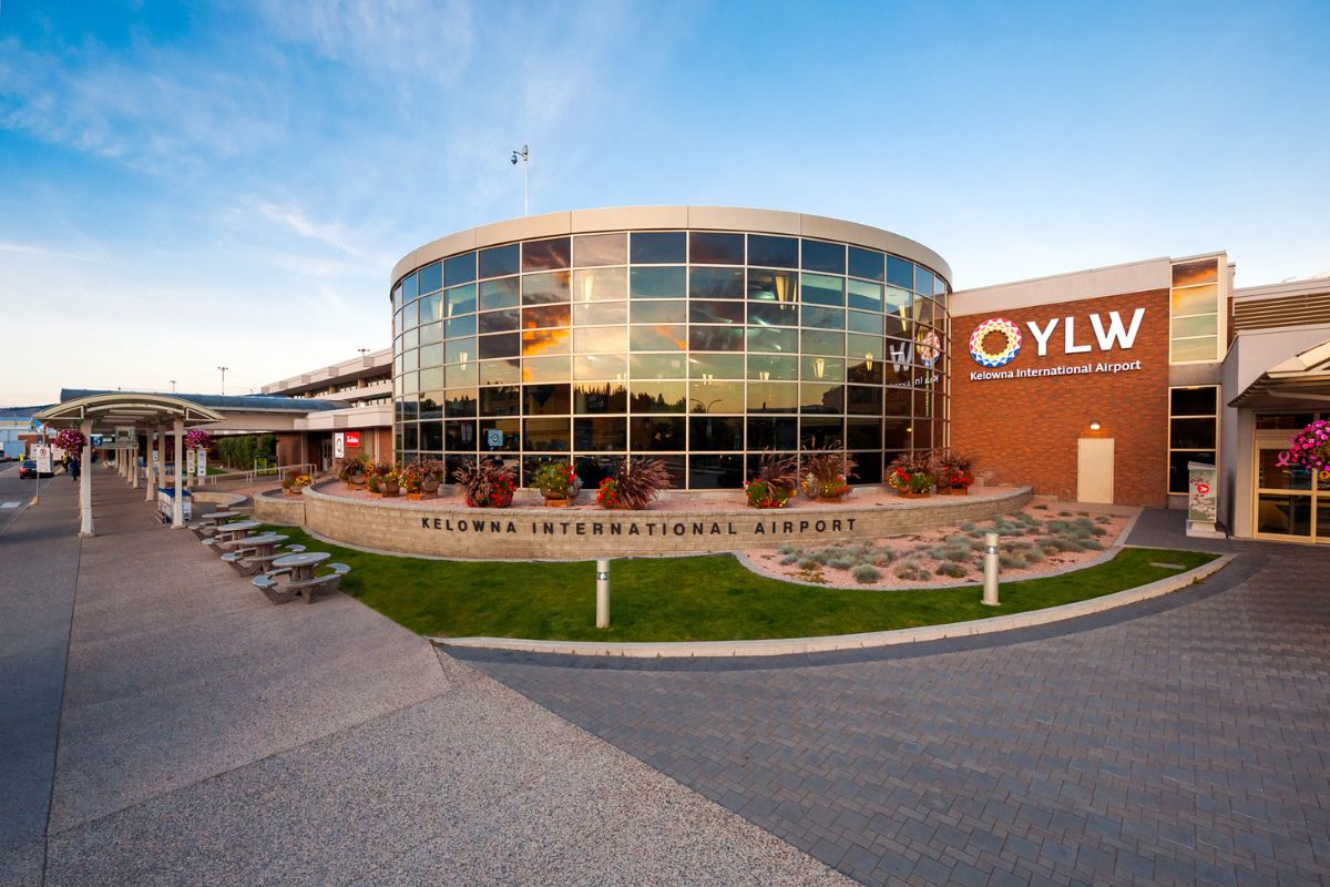 20-facts-about-kelowna-international-airport-ylw