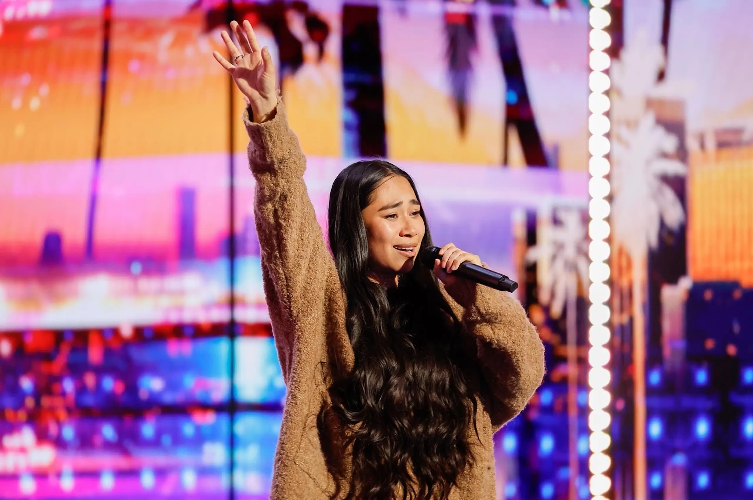 25-facts-about-jessica-sanchez