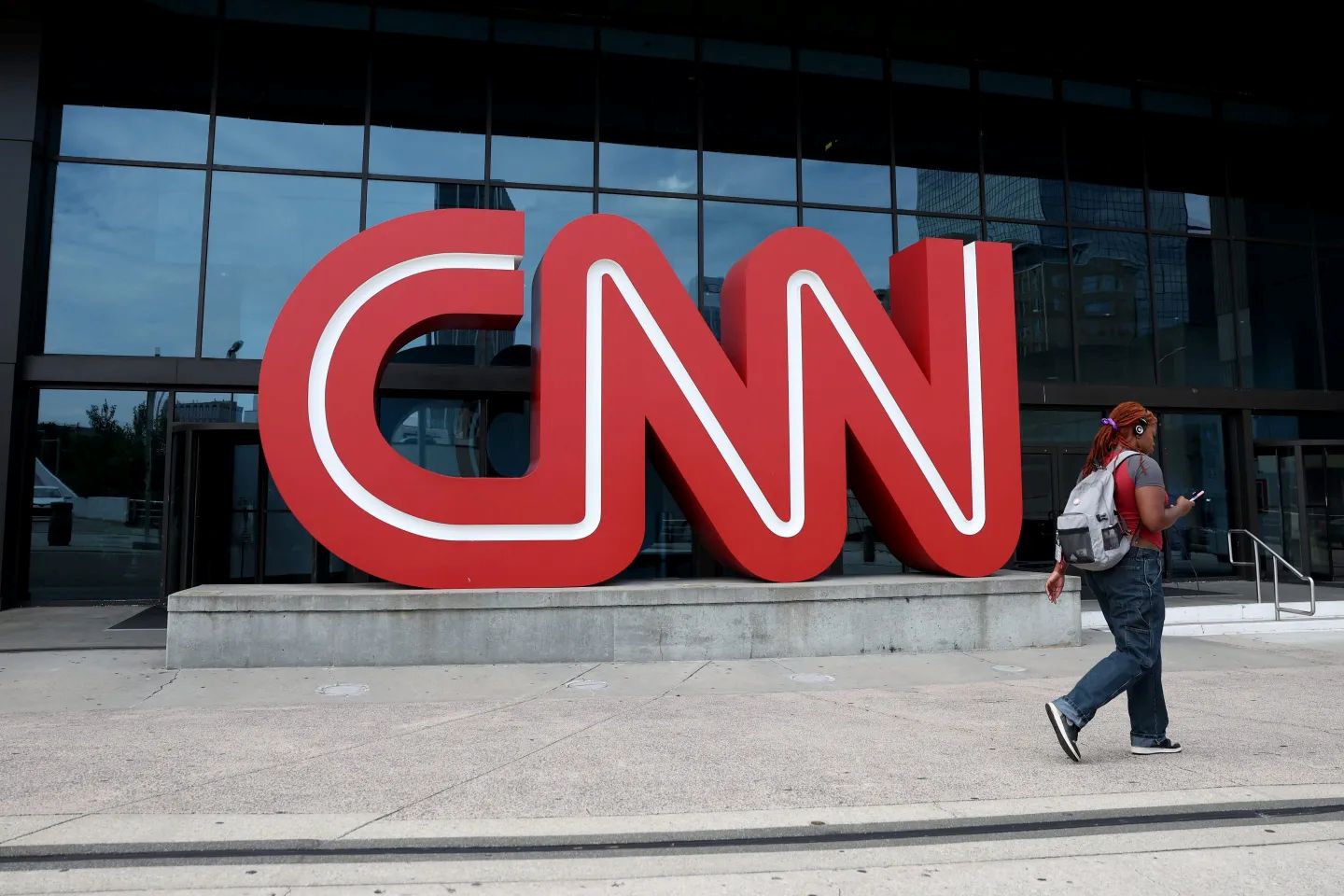 30-facts-about-cnn-news