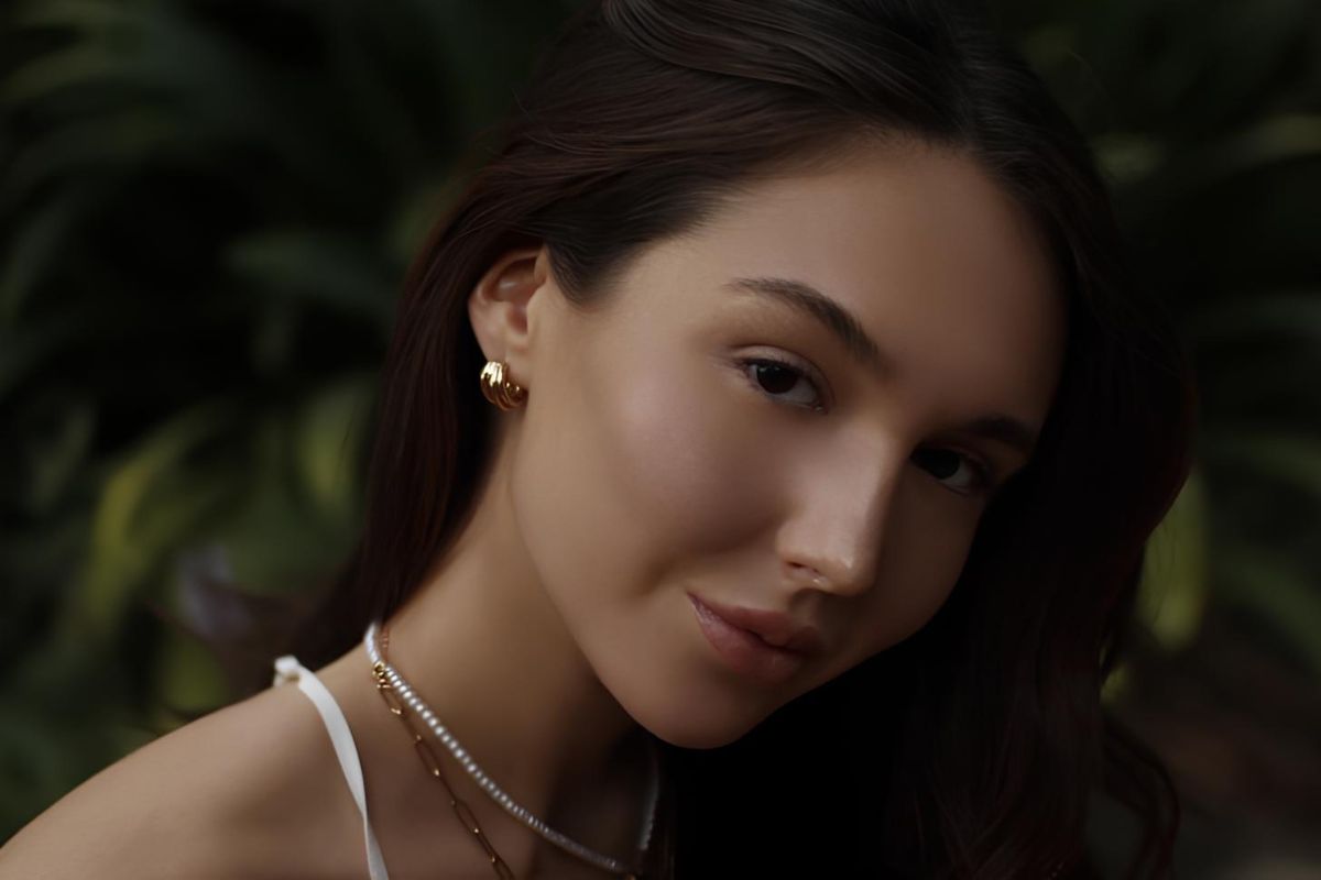 30-facts-about-gabriella-zuniga