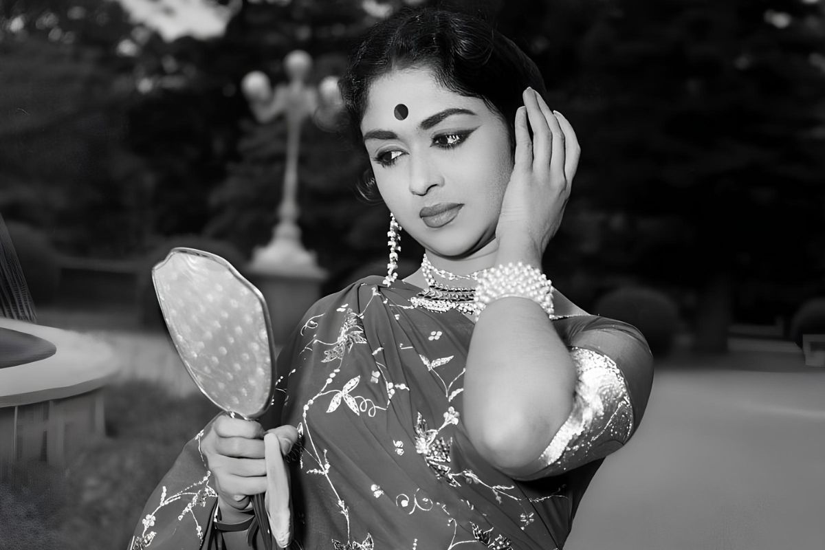 30-facts-about-saroja-devi