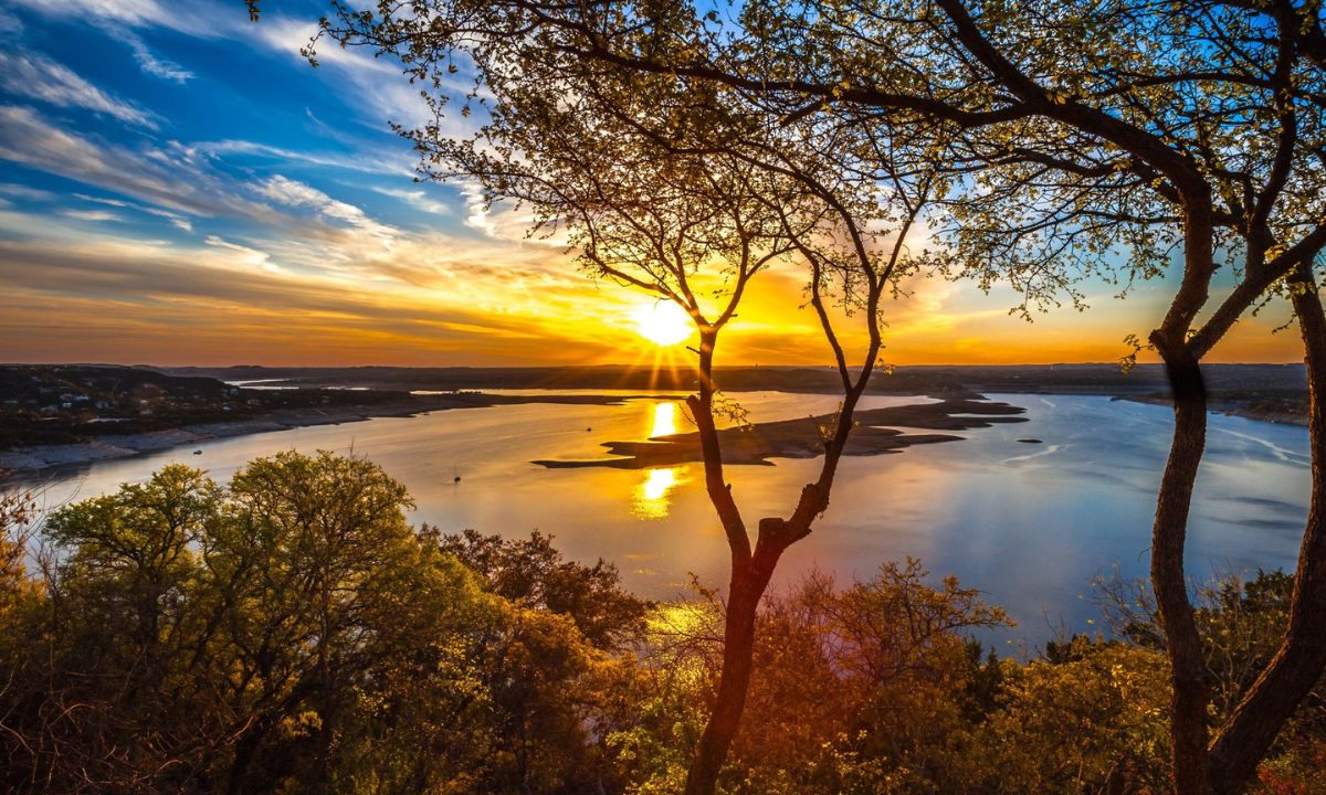 35-facts-about-highland-lakes