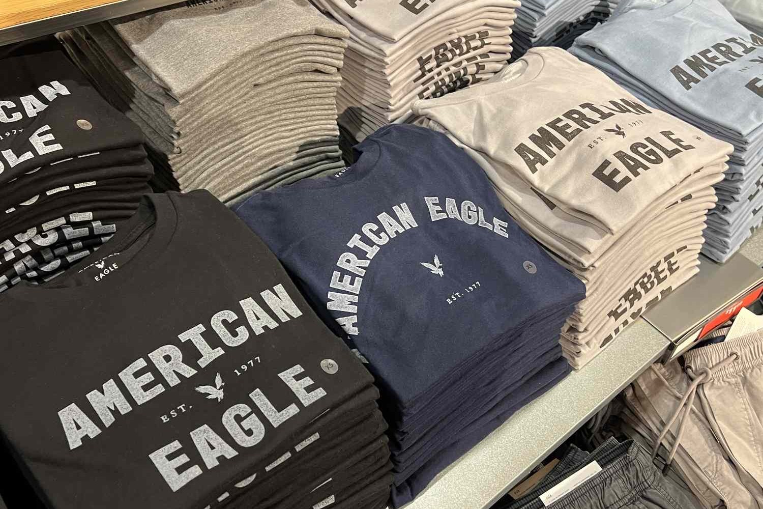 40-facts-about-american-eagle-stock