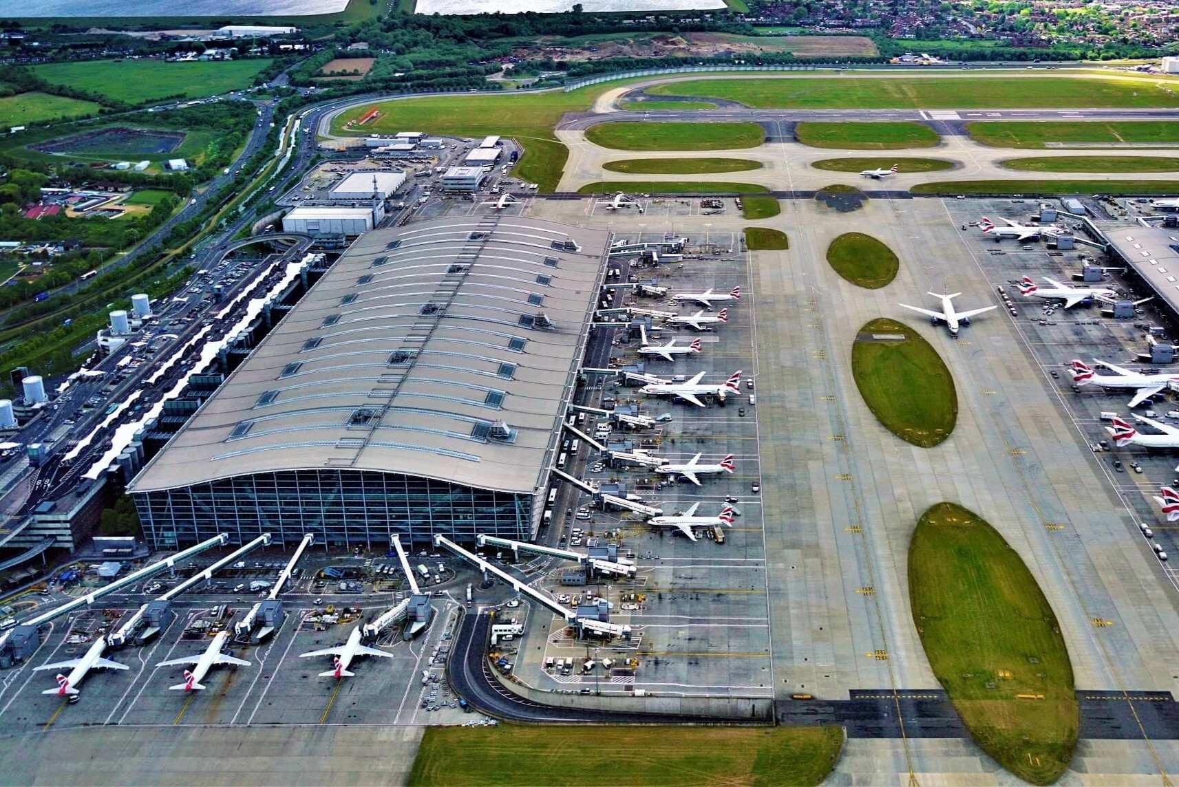 60-facts-about-heathrow-airport
