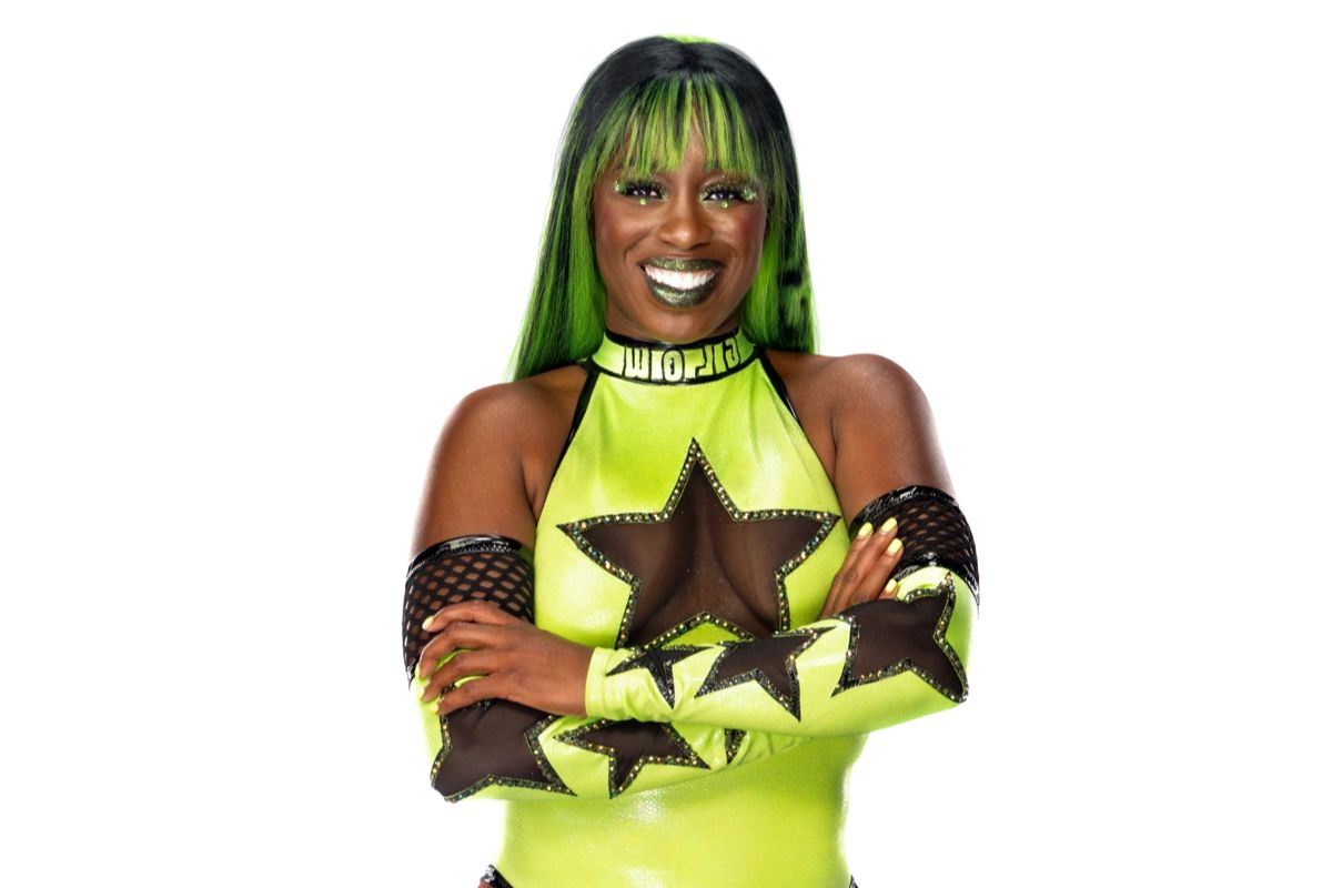 15-facts-about-naomi-wwe-superstar