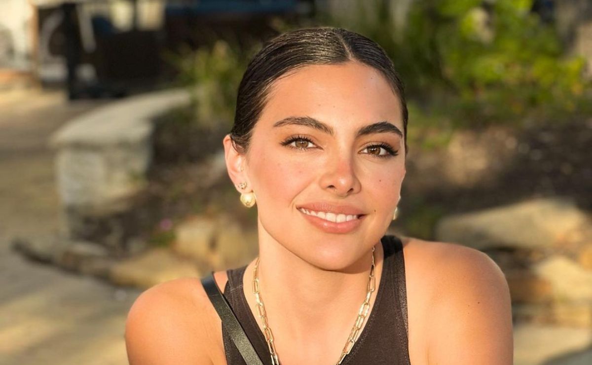 25-facts-about-valeria-cuevas