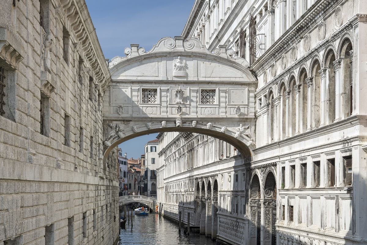 30-facts-about-bridge-of-sighs