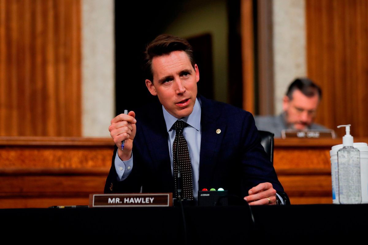 30-facts-about-josh-hawley