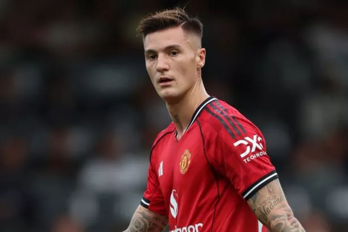 10-facts-about-benjamin-sesko-and-manchester-united-transfer-rumors