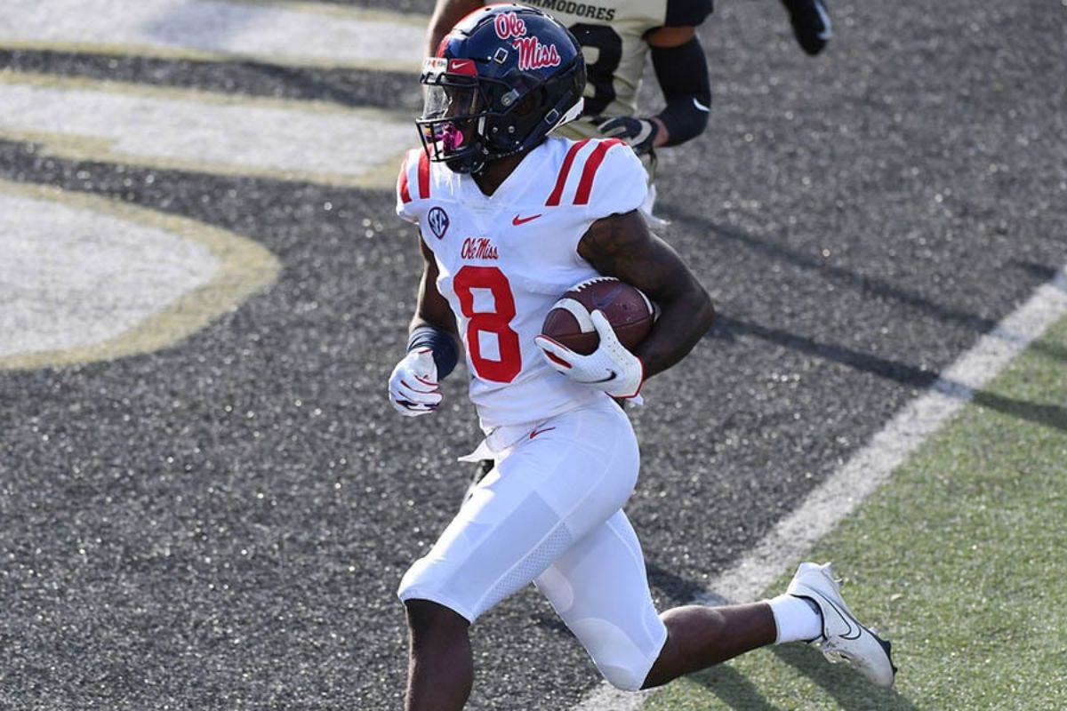 10-facts-about-elijah-moore