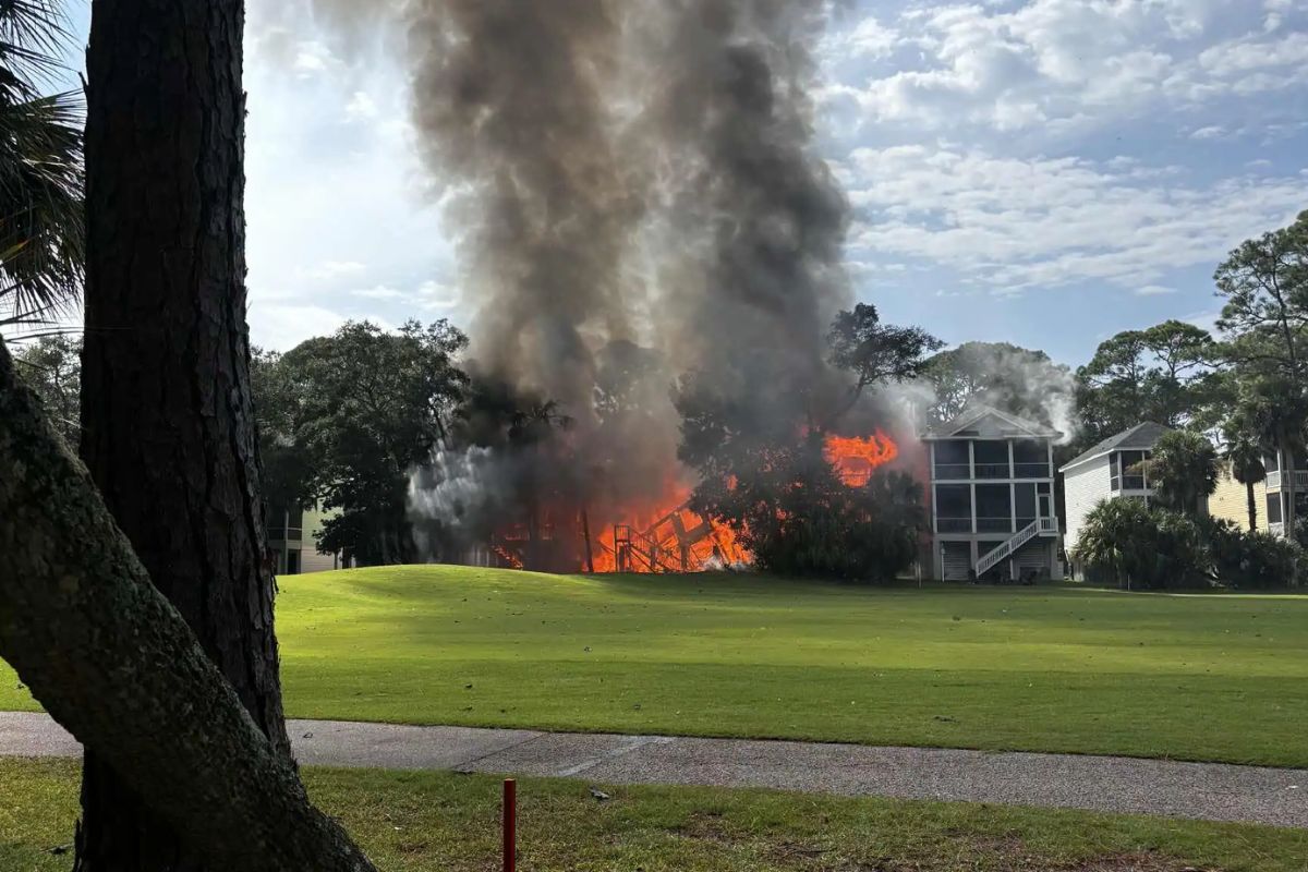 10-facts-about-the-fripp-island-fire