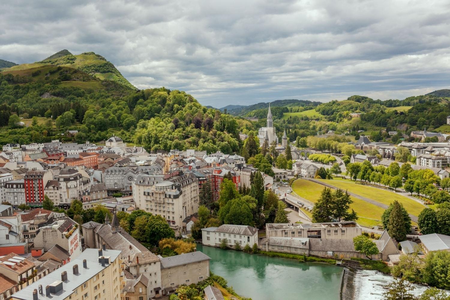 30 Facts About Lourdes 