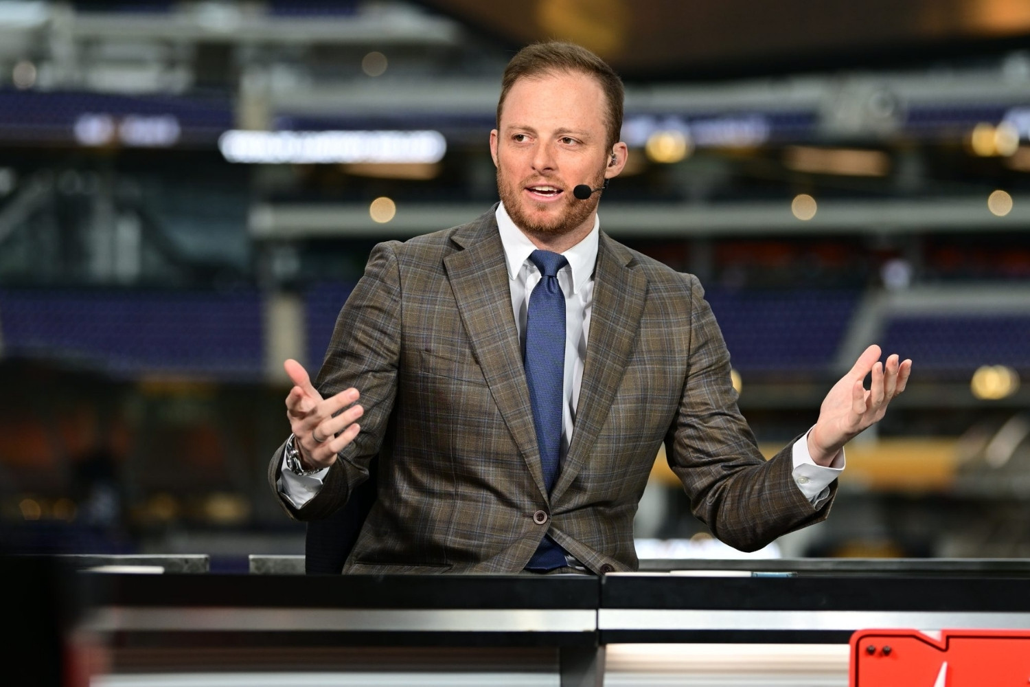 40-facts-about-espn-college-football-coverage