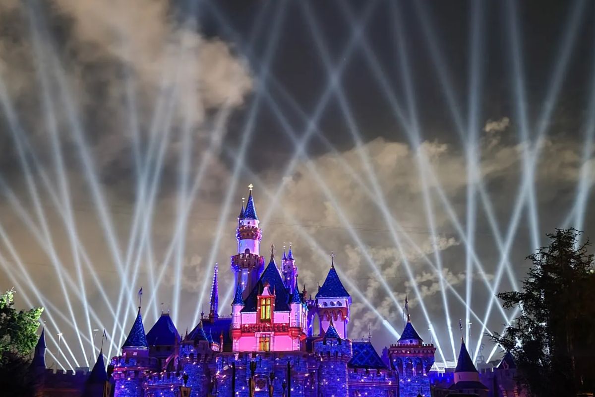 50-facts-about-disneyland