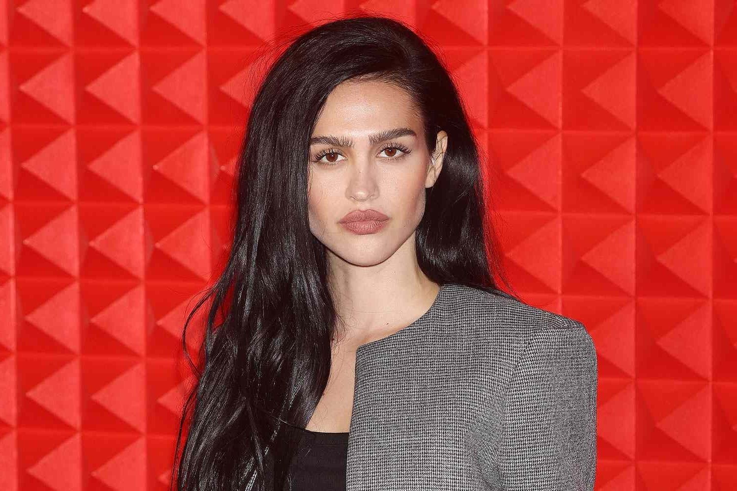 25-facts-about-amelia-gray