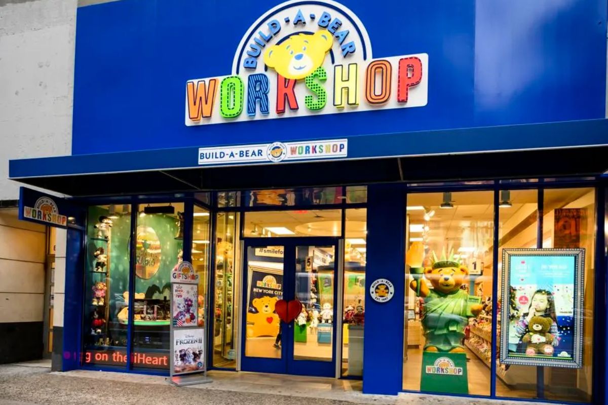 25-facts-about-build-a-bear-stock
