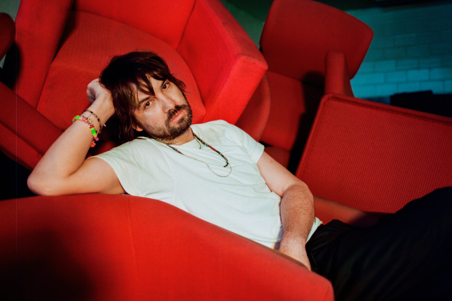 25-facts-about-deadbeat-tame-impala
