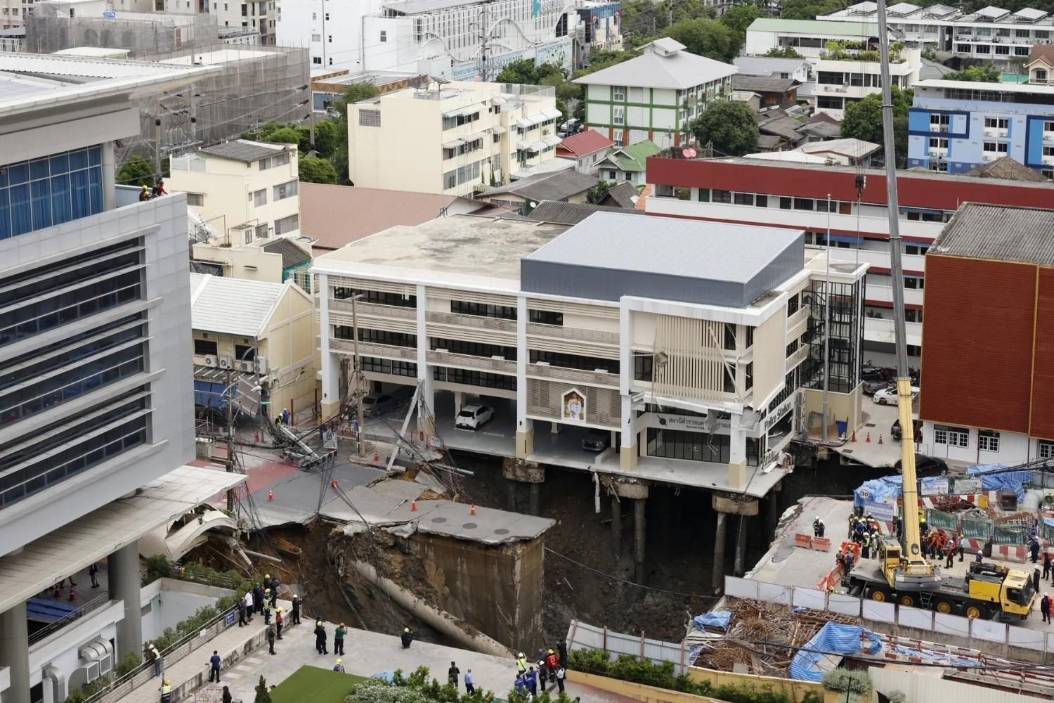 25-facts-about-the-bangkok-sinkhole
