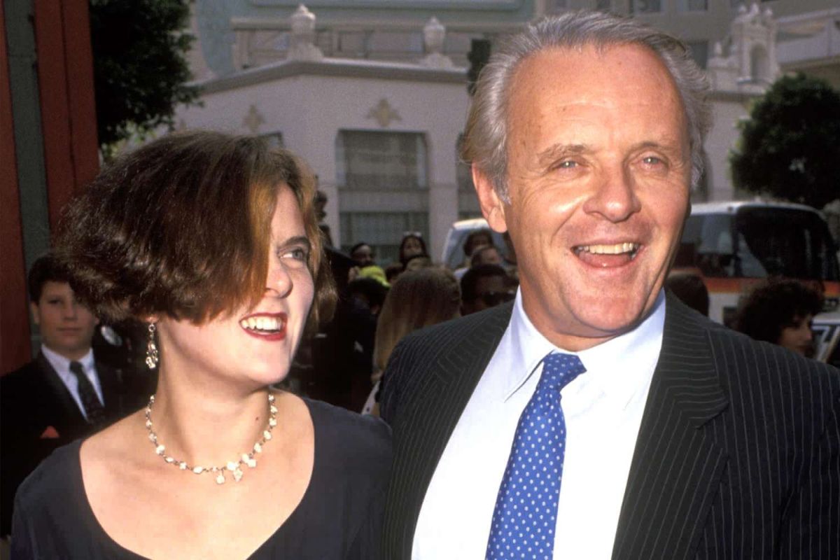 25 Facts About Abigail Hopkins 