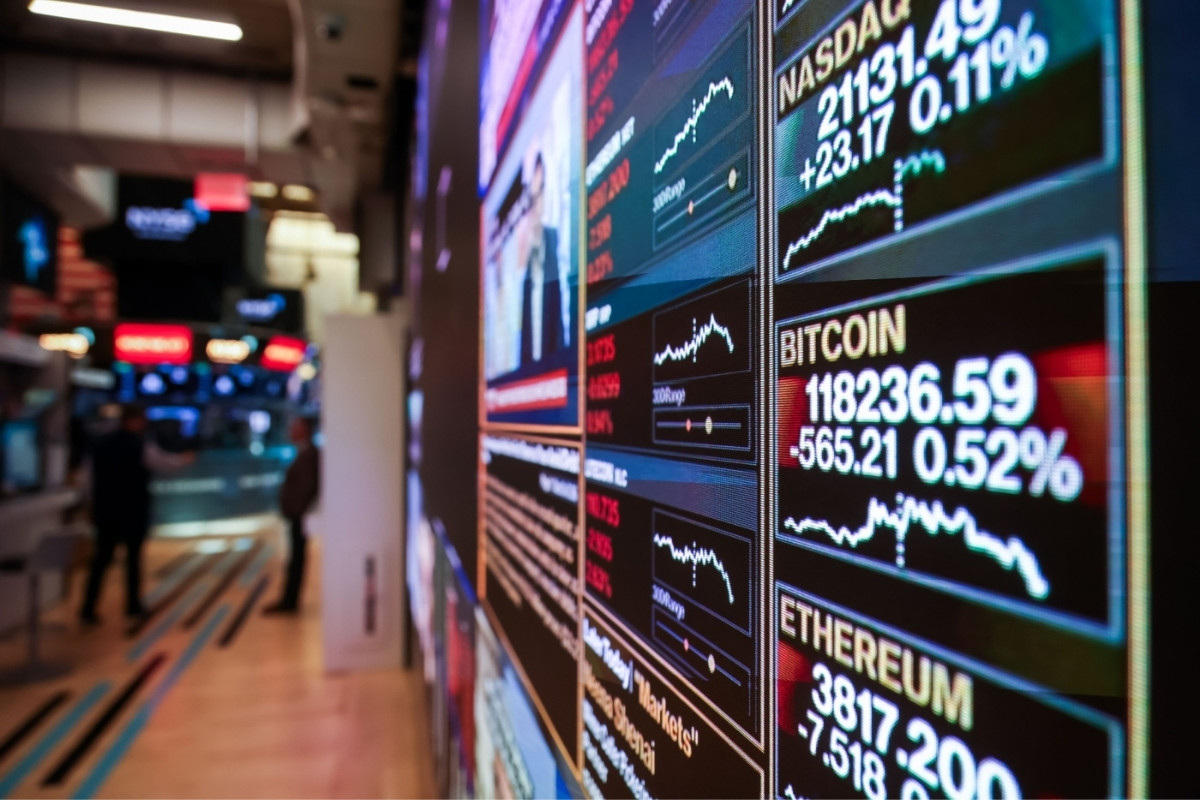 25 Facts About ASST Stock 